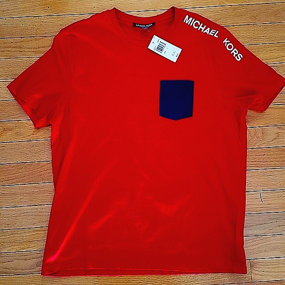 Michael Kors  Nylon Pocket Tshirt BRAND NEW!!!! Nice material and Micheal Kors